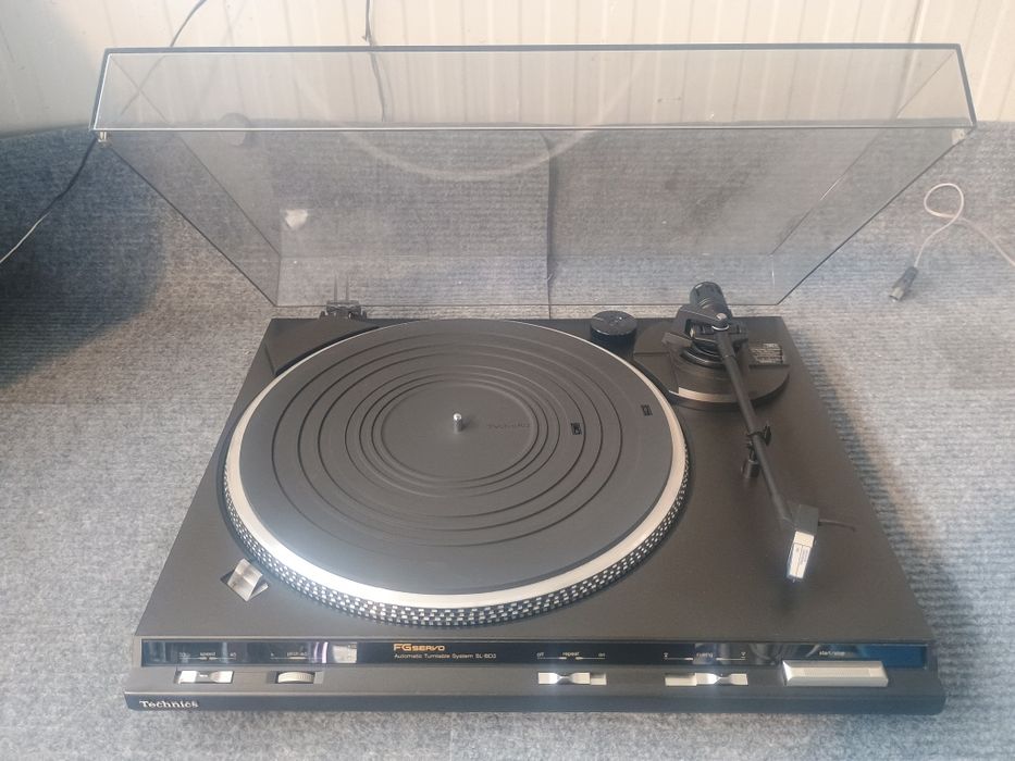 Pick up technics full automatic