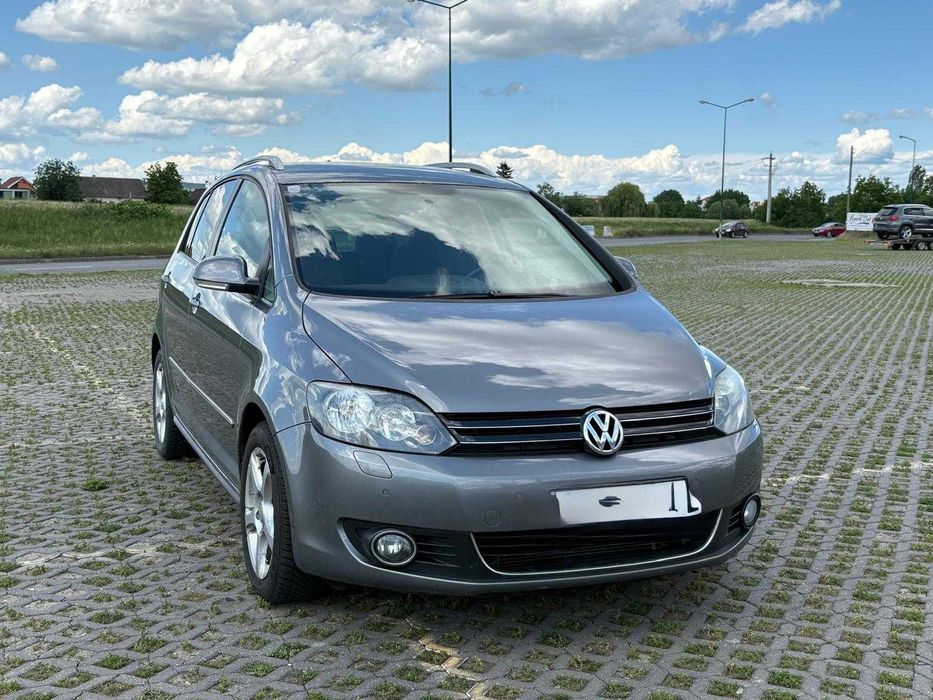 VOLKSWAGEN Golf Plus 2010
