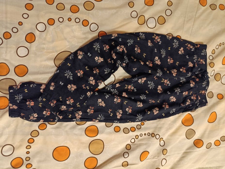 Коледни дрехи за момиче 128 см