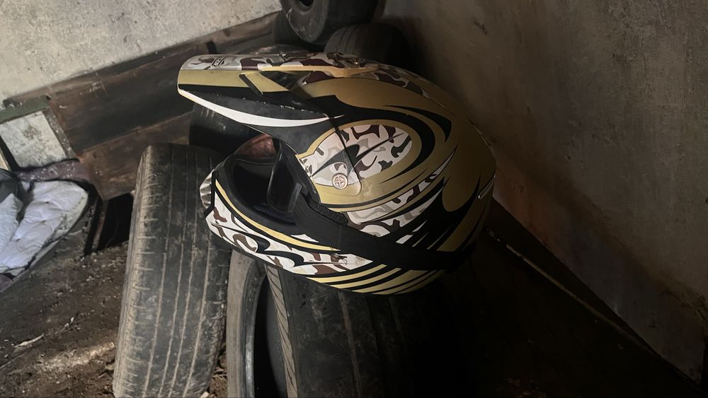 Продам шлем