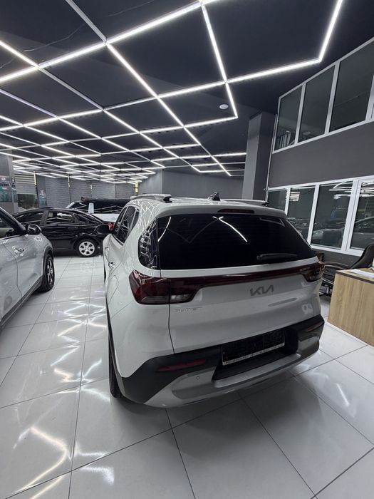 kia sonet full pozitsiya