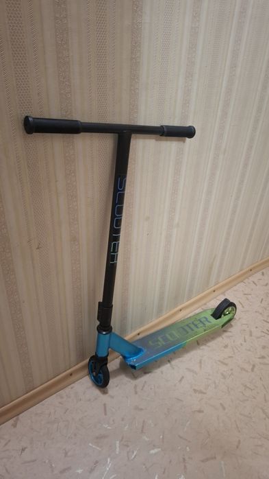 Продам самокат в отличном состоянии