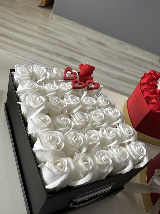 Aranjament trandafiri din săpun