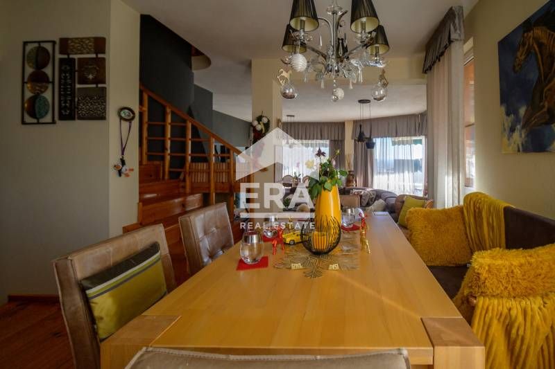 Продава се Къща в с. Рогачево, Област Добрич - 302 кв.м за 1640 €/кв.м - Снимка #8