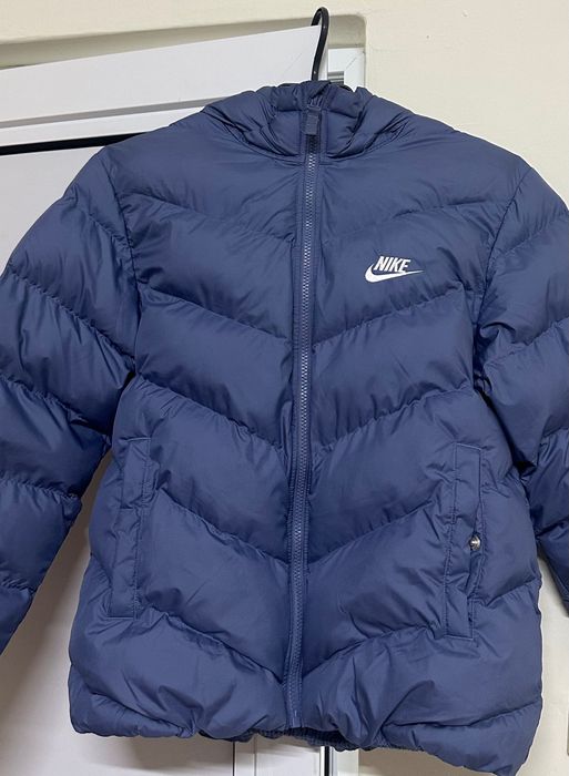 Детско яке на найк