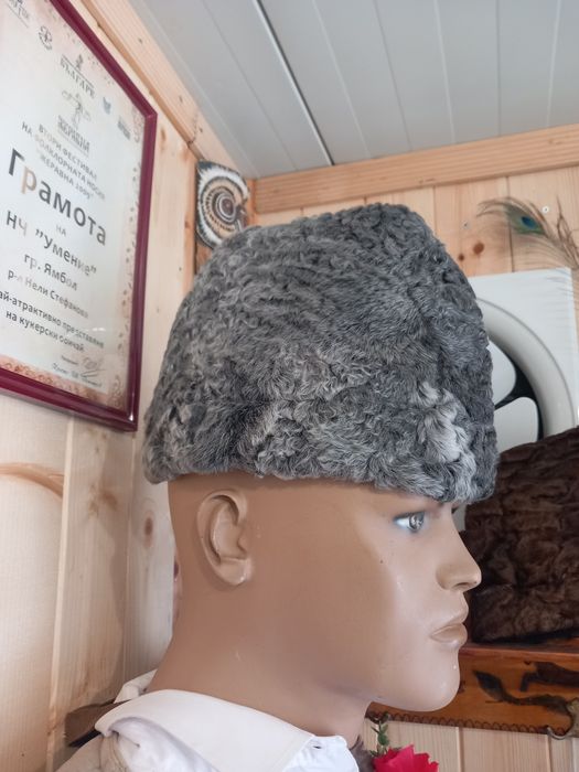 Калпаци от естествена кожа-астраган