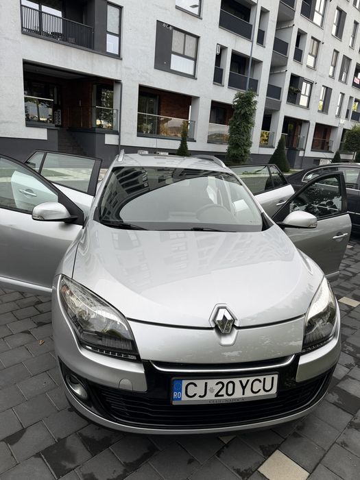 RENAULT Megane 2012 — imagine 1