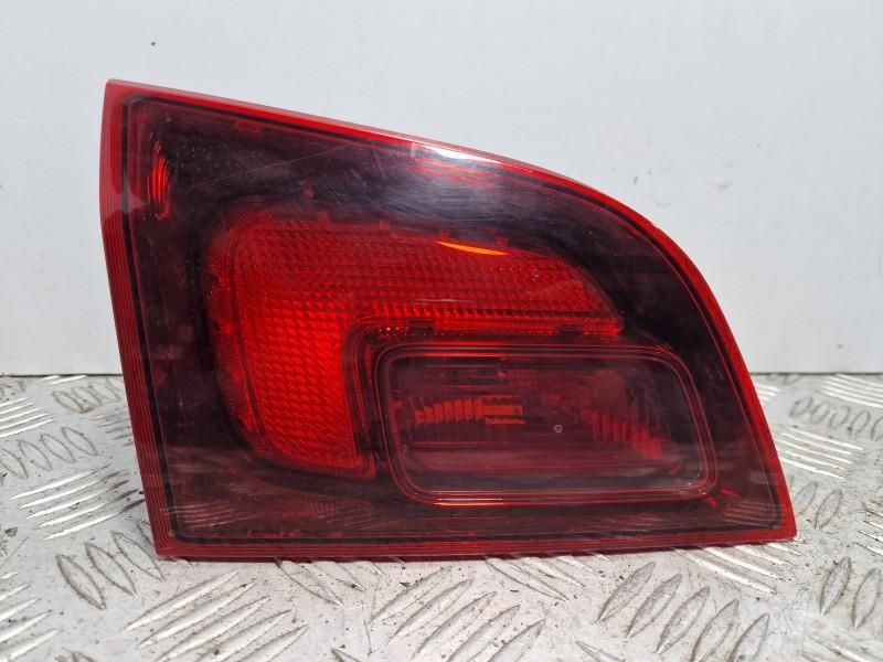Stop fumuriu haion / portbagaj stanga Opel Astra J Facelift