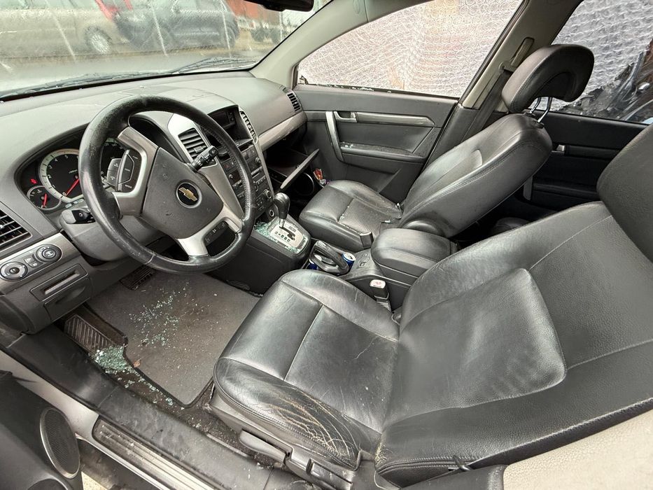 Chevrolet Captiva 2.0 2006г На части