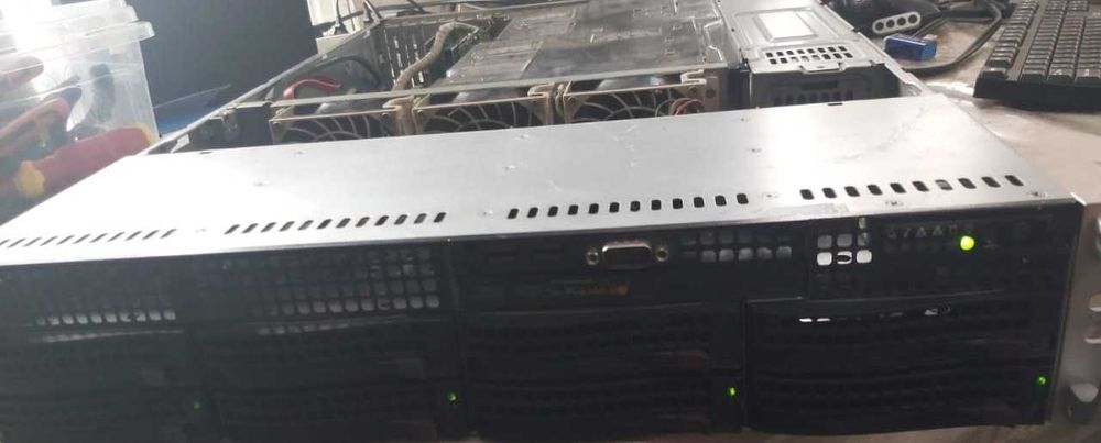 Сервер SuperMicro