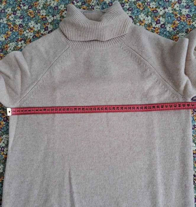 Дамска рокля от вълна и кашмир Massimo Dutti