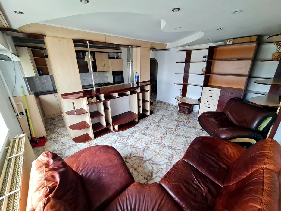 Per fizică/ 3 camere decomandat 74 m/ Nicolina 2 Lidl/ bloc pe cadre