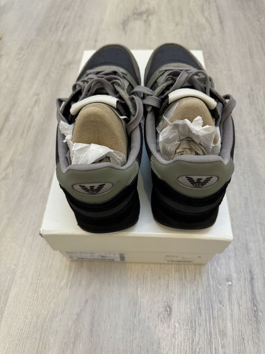 Продам кросовки Emporio Armani