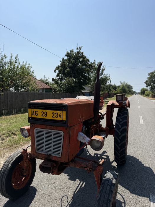 Vand tractor u445