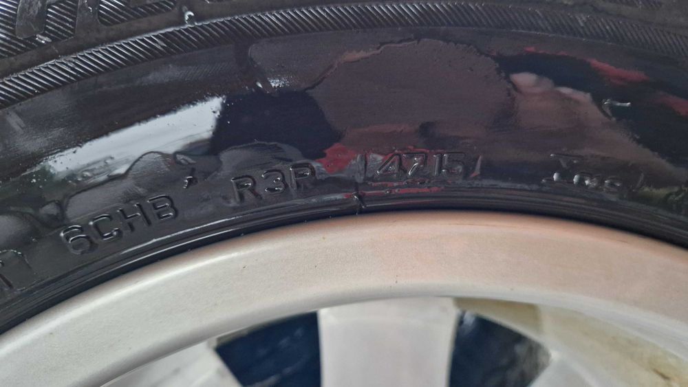 AUDI  Q3  джанти със зимни гуми 215/65/16 6,5J×16 ET33 5×112