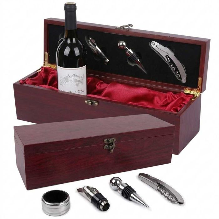 Луксозна Дървена Кутия за Бутилка Вино с Аксесоари.Тирбушон Ринг Тапа Улей за Вино.Сет за Вино.Стилен Подарък за Мъж и Жена.Елегантен Комплект за Вино