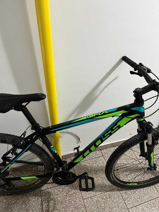 Bicicleta  CROSS GRX 7 VBR + Lumini + Antifurt