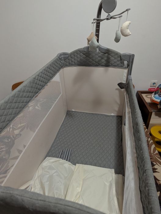 Преносима кошара на 2 нива , с падаща преграда