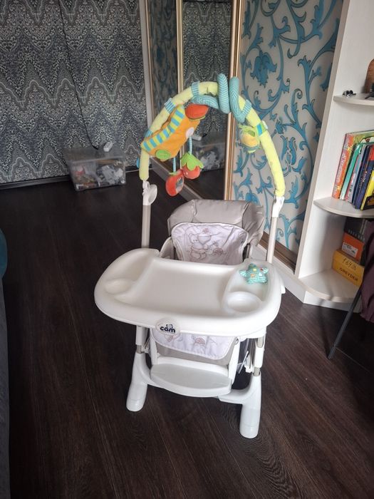 Стульчик для кормления
