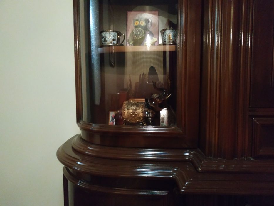 Стилна ретро витрина.