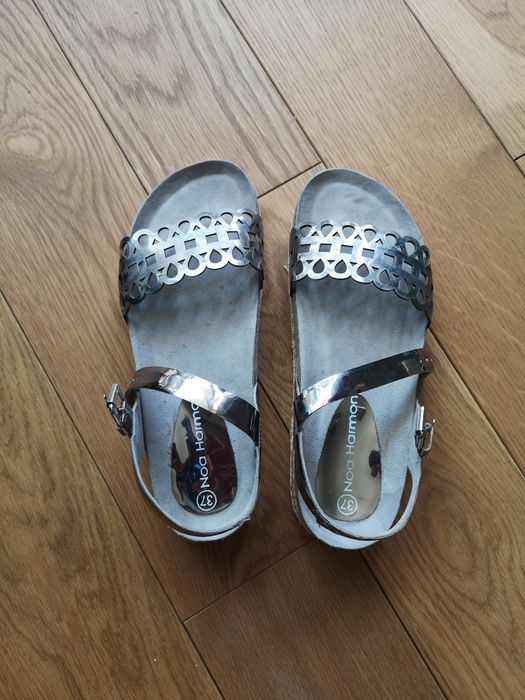 Сандали Noa Harmon 37 номер