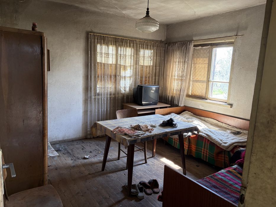 Продавам къща в с.Богданово