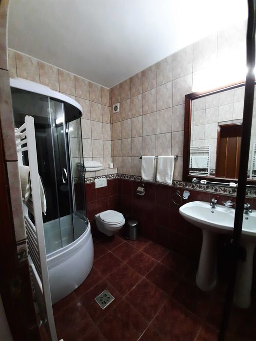 Cazare Muncitori/FIRME