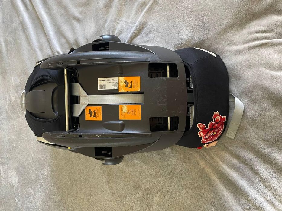 Scaun auto pentru copii Cybex platinum Z I-size