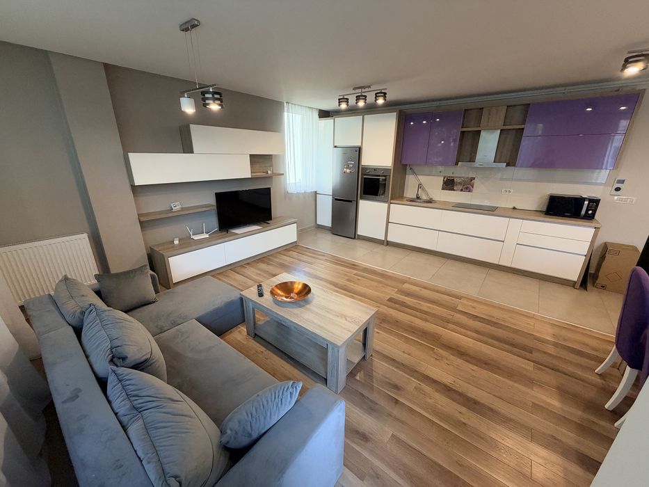 Proprietar – Apartament 2 camere decomandat, 61 mp, curte cu loc de parcare, Dr. Pius Brânzeu