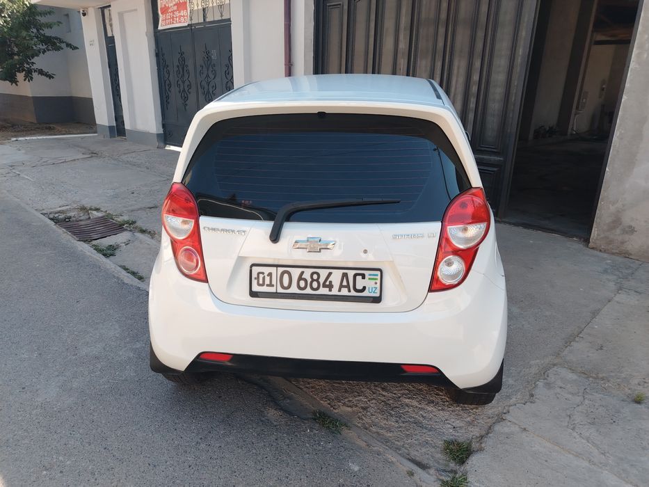Chevrolet spark 2011
