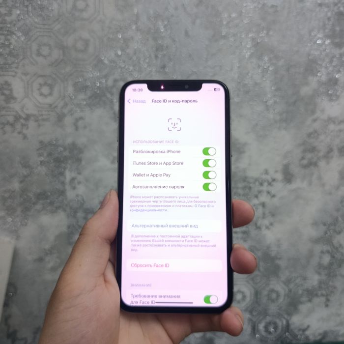 Iphone X в идеальном состояний