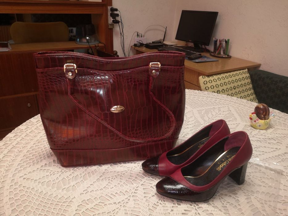 Дамска чанта и обувки естествена кожа