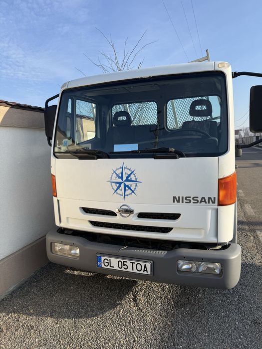 Nissan Atleon 110 basculabil 3 parti cat B