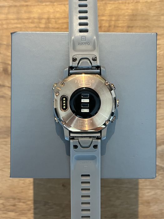 Garmin Fenix 6S Sapphire Rose Gold, cutie 43mm