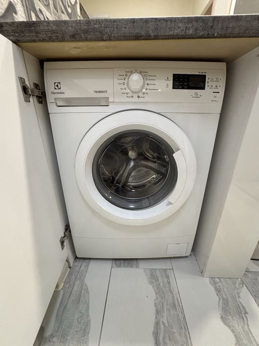 Дава се под наем Двустаен апартамент в Пловдив, Западен - 60 кв.м за 408 € - Снимка #4