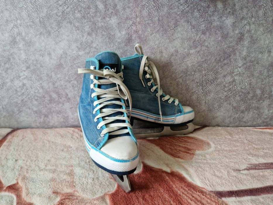 Коньки фигурные  женские