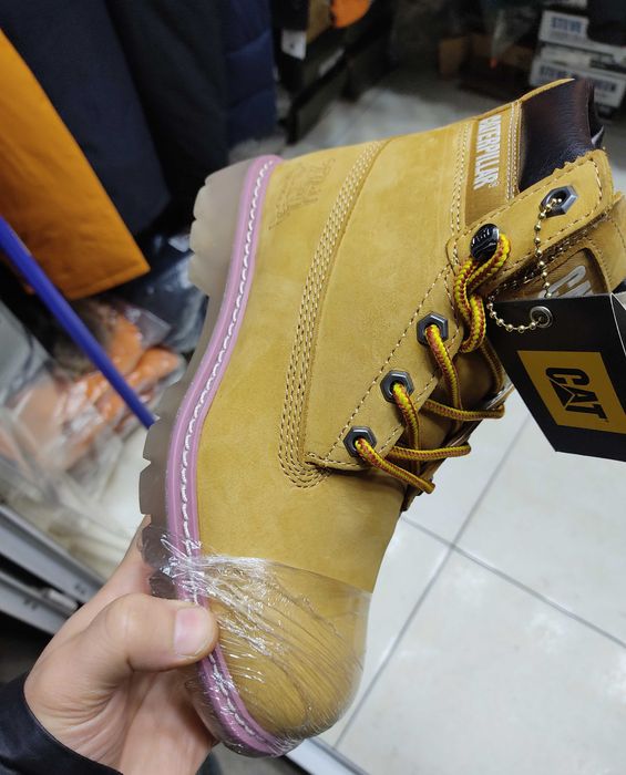 Женские ботинки Caterpillar