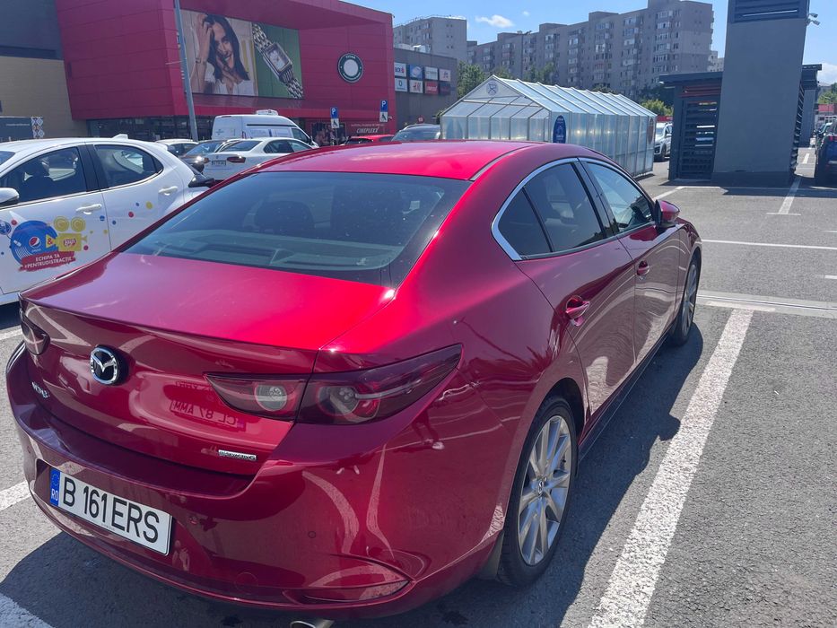 Mazda3 Sedan Exclusive-Line e-SKYACTIV X M Hybrid 150 CP | Bose | HUD | 18"