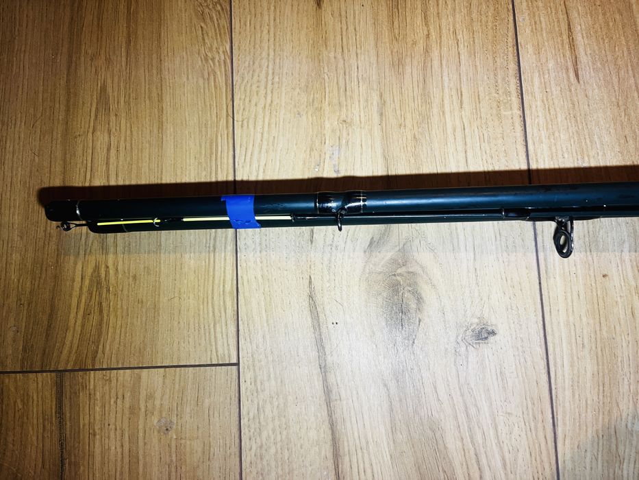 Feeder folosit stare foarte bună