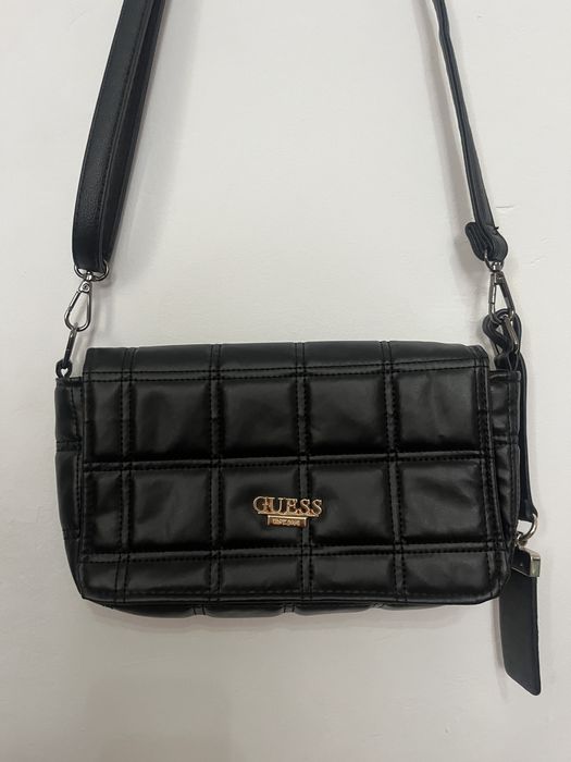 Geantă Guess micuță