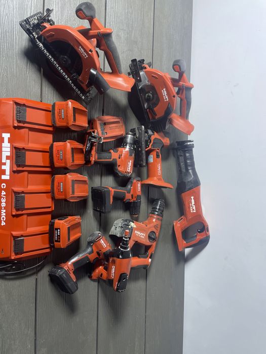 Hilti set oferta 550 ron buc