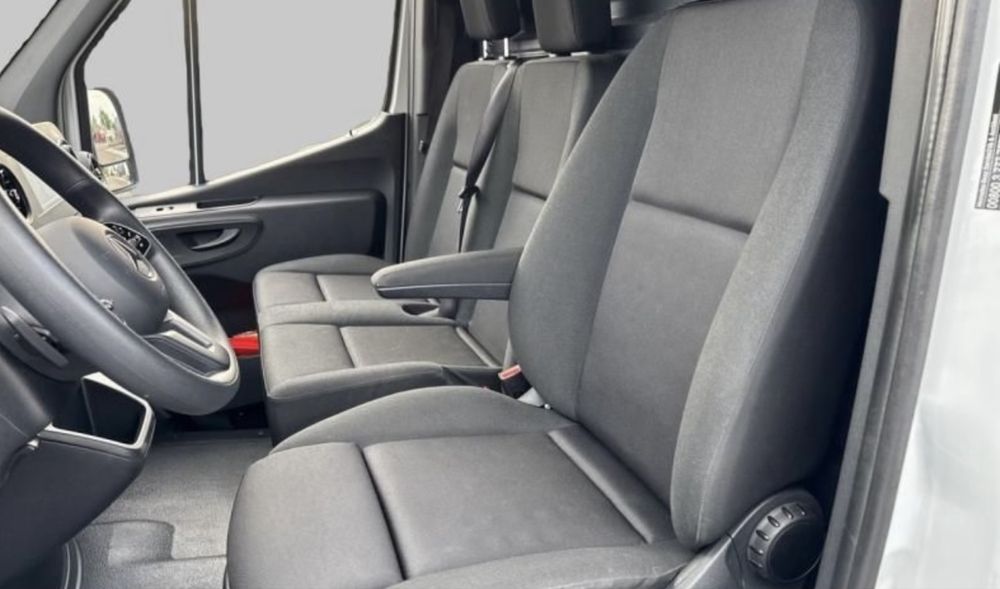 Mercedes Sprinter 907 26k euro!
