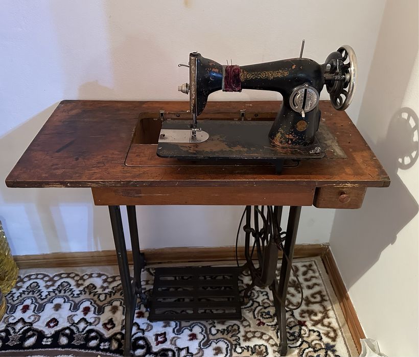 лапно-швейная машинка