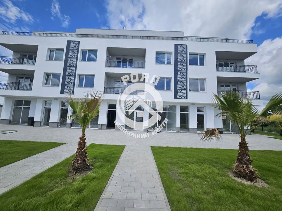 Продава се Тристаен апартамент в Раковски - 133 кв.м за 888 €/кв.м - Снимка #2