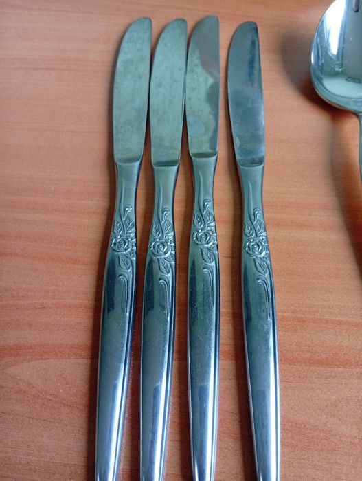 Посуда вилици, лъжици, ножове Kai