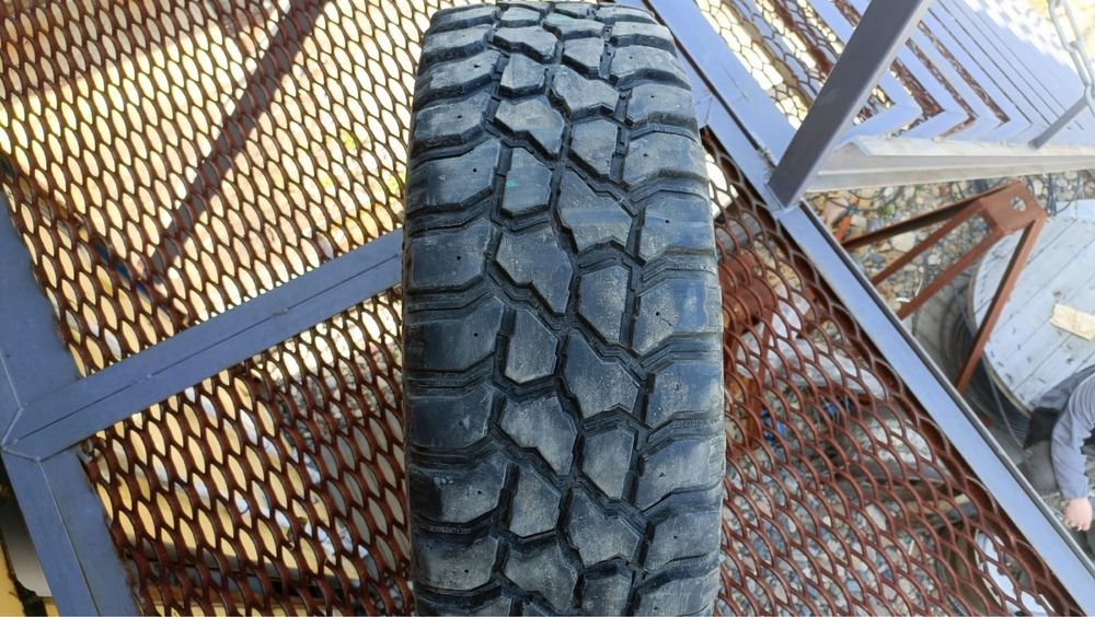 Продам резину МТ Nokian Rockproof