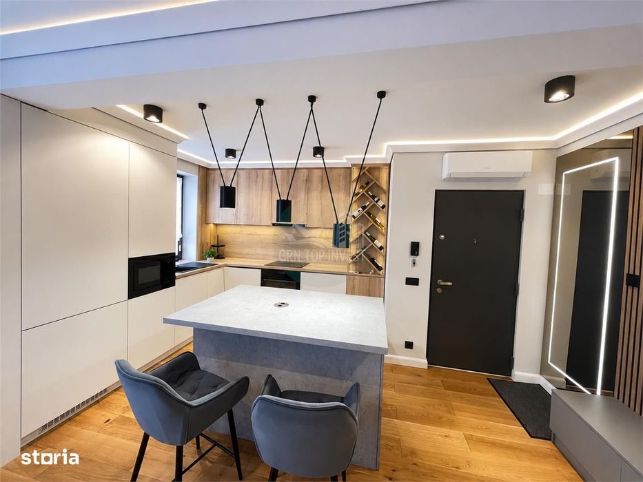 Apartament modern 3 camere si balcon zona Rahova