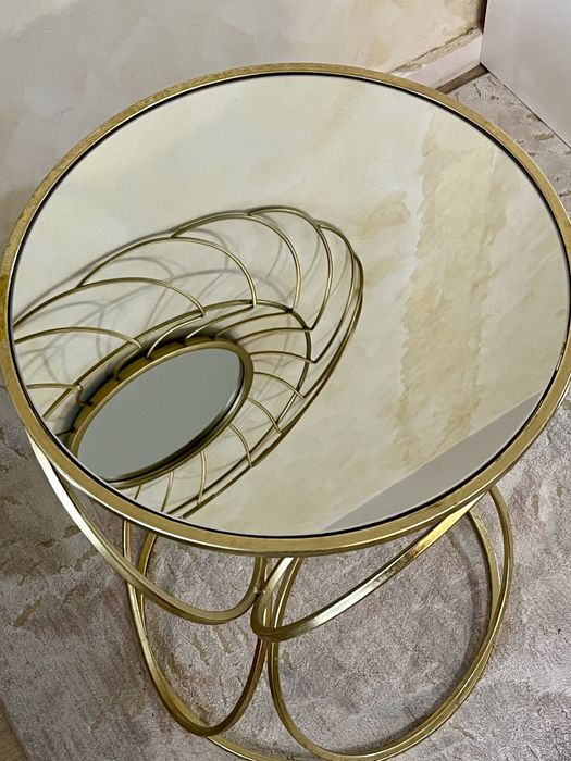 Măsuță și oglindă Mauro Ferretti