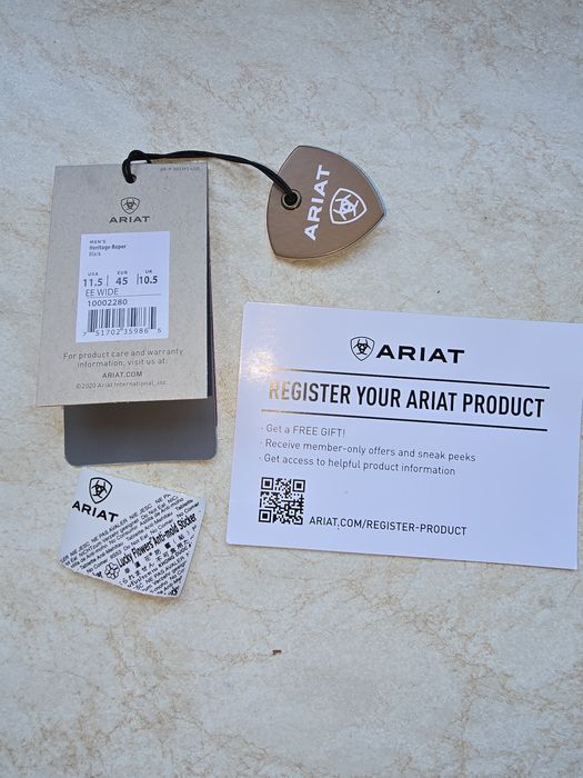 Продавам черни каубойски ботуши Ariat номер 45.5 (11.5 US)