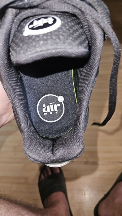 Vând adidași Nike Air Max Pulse